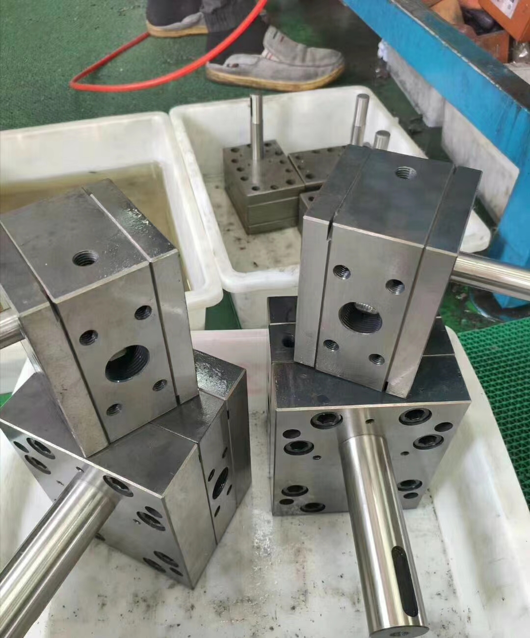 熔噴布計(jì)量泵 熔噴布計(jì)量泵