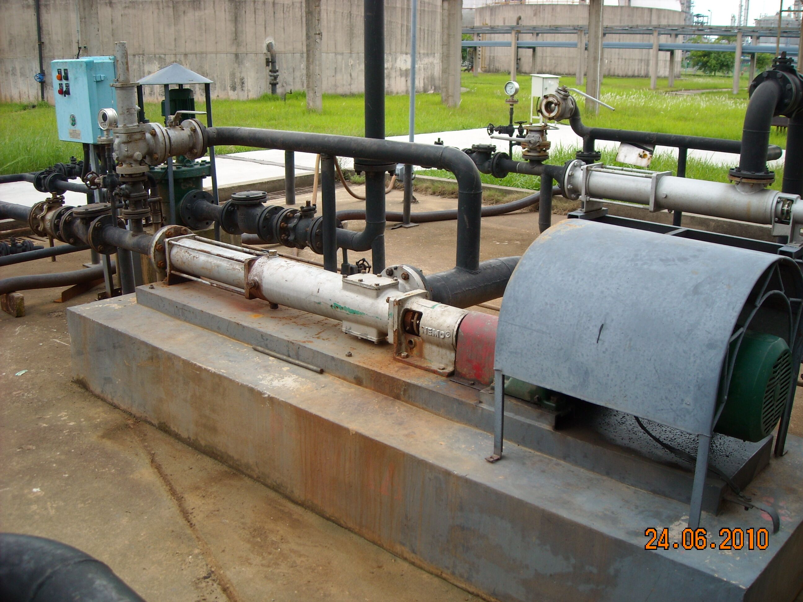 新材料發(fā)泡水泥輸送泵（水泥發(fā)泡劑用什么泵輸送）