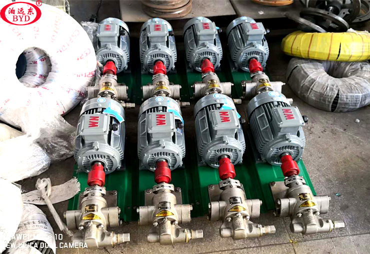 真給力！韶關(guān)用戶定制的KCB-83.3不銹鋼齒輪泵準時到達用戶廠里