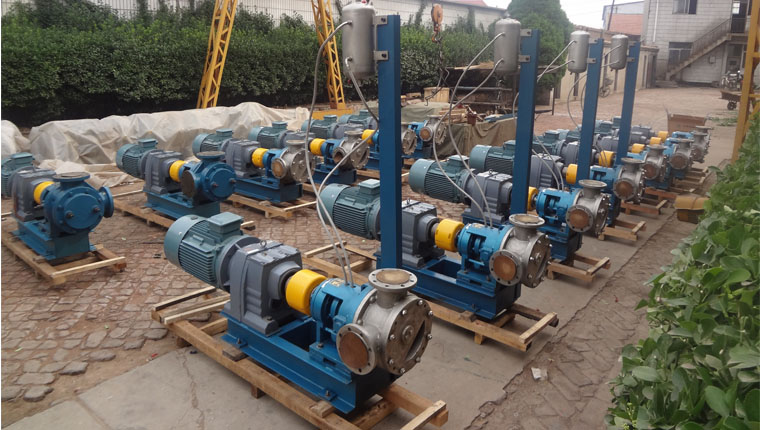 碳電極瀝青調(diào)質(zhì)系統(tǒng)10臺(tái)瀝青保溫泵用于炭素制造項(xiàng)目 碳電極瀝青調(diào)質(zhì)系統(tǒng)10臺(tái)瀝青保溫泵用于炭素制造項(xiàng)目